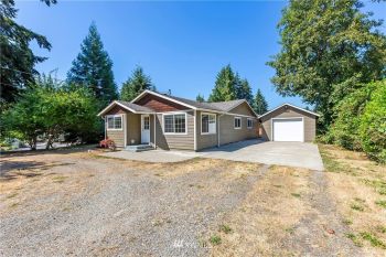 2913 Rocky Point Road NW, Bremerton, WA 98312