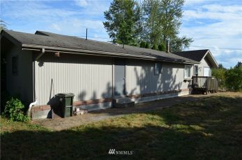 25905 Lawson Street , Black Diamond, WA 98010