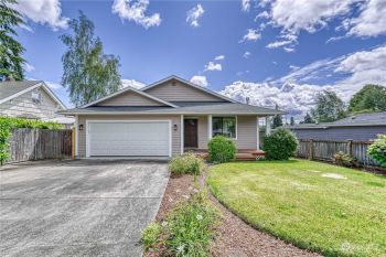 2215 N Ferdinand Street , Tacoma, WA 98406