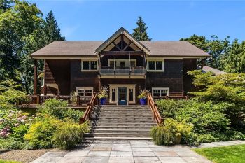 9255 NE Fort Street , Bainbridge Island, WA 98110