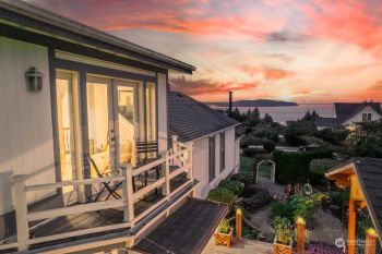 1302 Starling , Steilacoom, WA 98388
