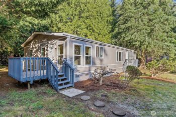 1334 Pilchuck Drive , Camano Island, WA 98282