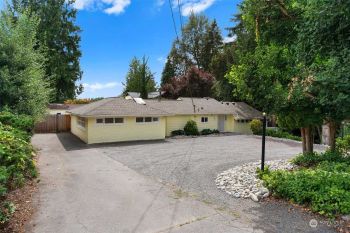 807 10th Street , Snohomish, WA 98290