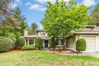 2215 234th Avenue NE, Sammamish, WA 98074