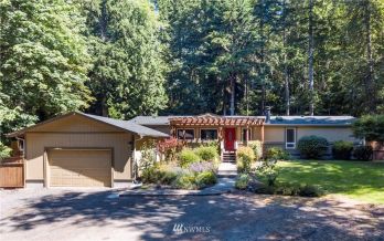 2193 SE Holman Road , Port Orchard, WA 98367