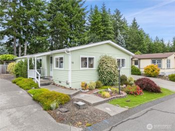 12 Christmas Tree Lane , Shelton, WA 98584