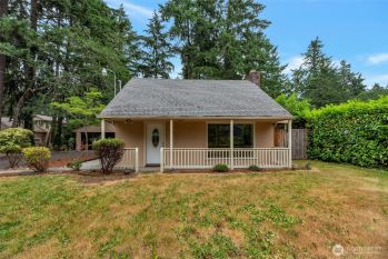 10021 Hipkins Road SW, Lakewood, WA 98498
