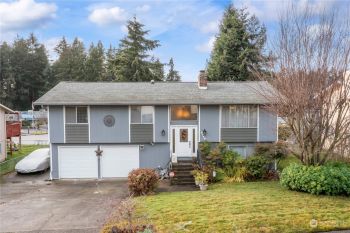 2750 Cambridge Drive , Steilacoom, WA 98388