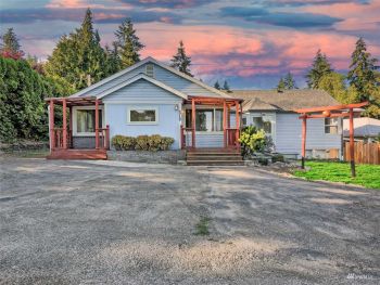 318 S 128th Street , Seattle, WA 98168