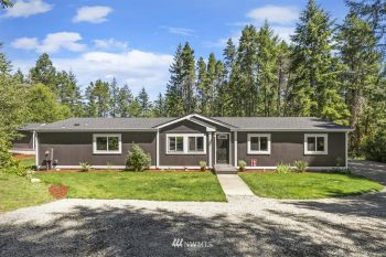 4701 SW Hunter Road , Port Orchard, WA 98367