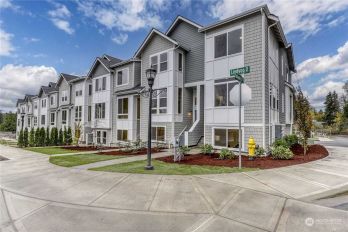 26176 Dungeness Avenue NE #C140, Kingston, WA 98346