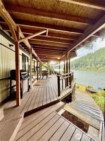 1817 Sleepy Hollow Lane , Bellingham, WA 98226-8627