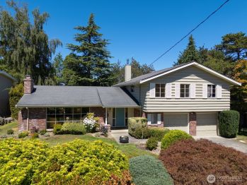 6526 NE 60th Street , Seattle, WA 98115
