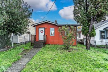 1310 Warren Avenue , Bremerton, WA 98337