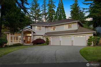 25318 233rd Avenue SE, Maple Valley, WA 98038
