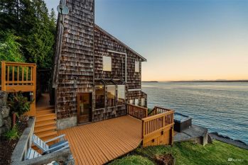 27422 Ohio Avenue NE, Kingston, WA 98346