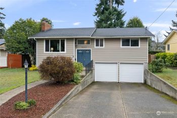 1823 N Vassault Street , Tacoma, WA 98406