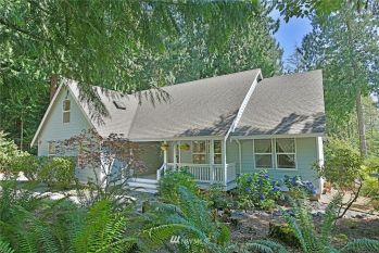 20660 Chicago Lane NE, Suquamish, WA 98392
