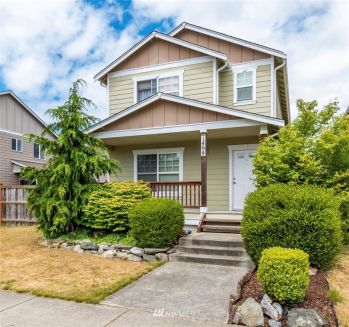 1498 NW 5th Avenue , Oak Harbor, WA 98277