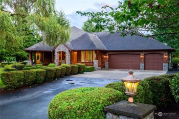 22407 SE Sawyer Ridge Way , Black Diamond, WA 98010