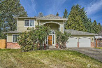 11008 206th Avenue Ct E, Bonney Lake, WA 98391-7933