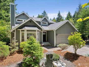 1391 11th Lane , Fox Island, WA 98333