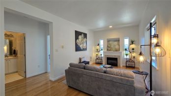 4217 164th Street SW #B206, Lynnwood, WA 98087