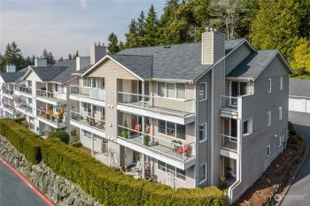 26325 Illinois Avenue NE #B305, Kingston, WA 98346