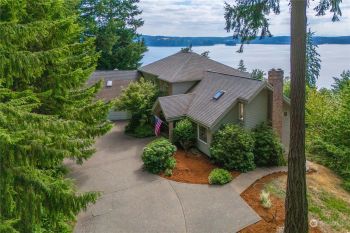 1066 7th Court , Fox Island, WA 98333
