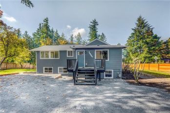 6712 228th Street SW, Mountlake Terrace, WA 98043-2733