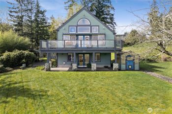 290 Chippewa Trail , Fox Island, WA 98333