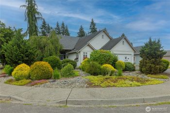 8501 46th Drive NE, Marysville, WA 98270