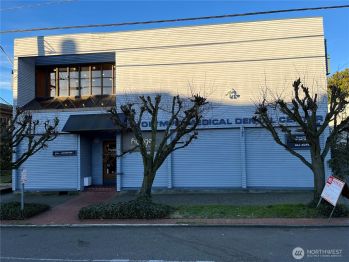7715 24th Avenue NW, Seattle, WA 98117-4412