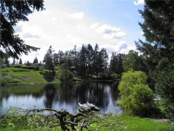 33401 E Lake Holm Drive SE, Auburn, WA 98092