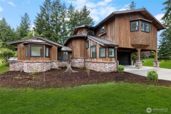 7409 Myers Road , Bonney Lake, WA 98391