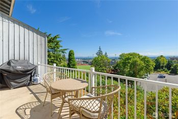 3911 Wetmore Avenue #6B, Everett, WA 98201