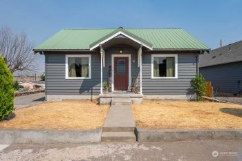 18 Fir Street S, Soap Lake, WA 98851
