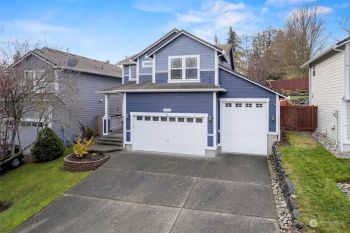 912 25th Avenue SW, Puyallup, WA 98373