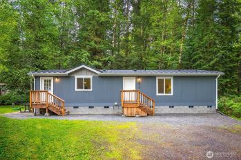 2815 Middle Shore Road , Snohomish, WA 98290