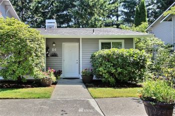 1526 192nd Street SE #B4, Bothell, WA 98012