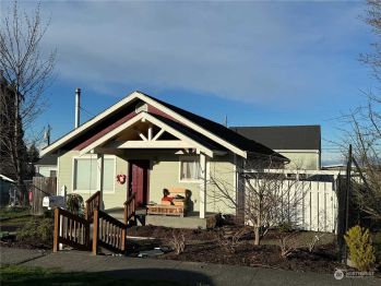 117 E 12th Street , Port Angeles, WA 98362