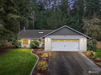 8525 Oxford Avenue SE, Olympia, WA 98503