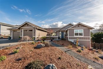 481 Morgison Loop , Sequim, WA 98382