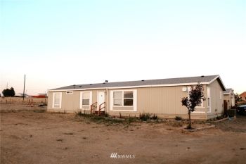 3158 Road 12.8 NW, Ephrata, WA 98823