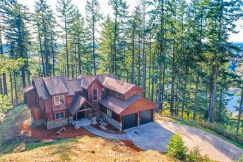 17834 E Lake Desire Drive SE, Renton, WA 98058