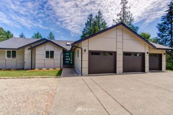 3515 27th St Court NW, Gig Harbor, WA 98335