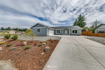 11 W Cobblestone Lane , Sequim, WA 98382