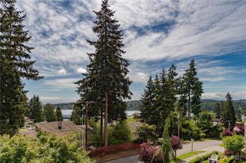 26425 Pennsylvania Ave NE #12, Kingston, WA 98346