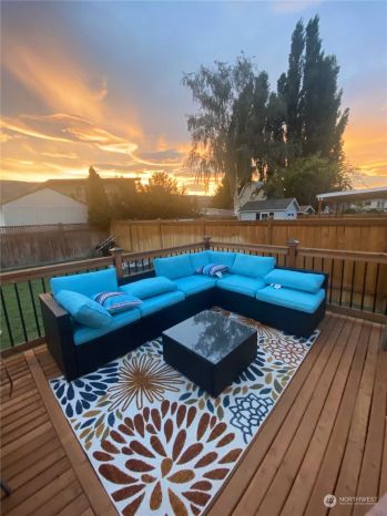 812 Boyer Avenue SW, Quincy, WA 98848