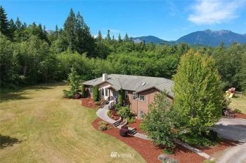 3182 Blue Mountain Road , Port Angeles, WA 98362